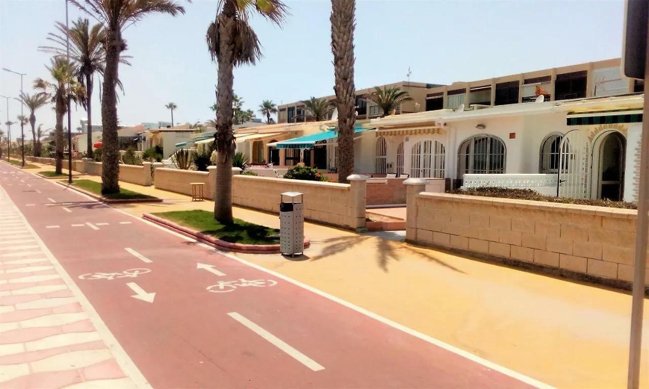 Estudio Frente Al Mar Roquetas de Mar